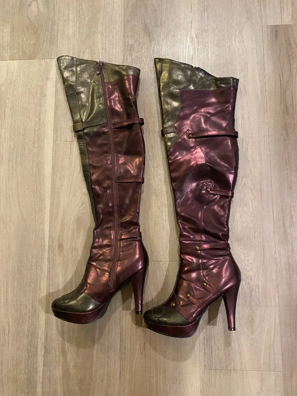 Ellie Over The Knee PlatformHeel Boots Metallic Burgundy Size 7 (Fits a 6) Y2K